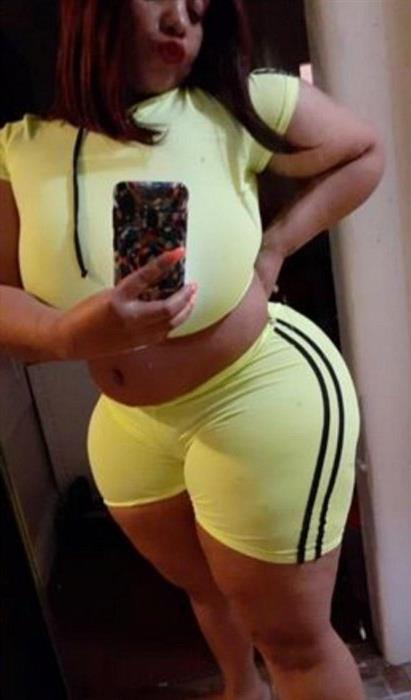 Gorgeous with natural curves escort Khoulod Johannesburg