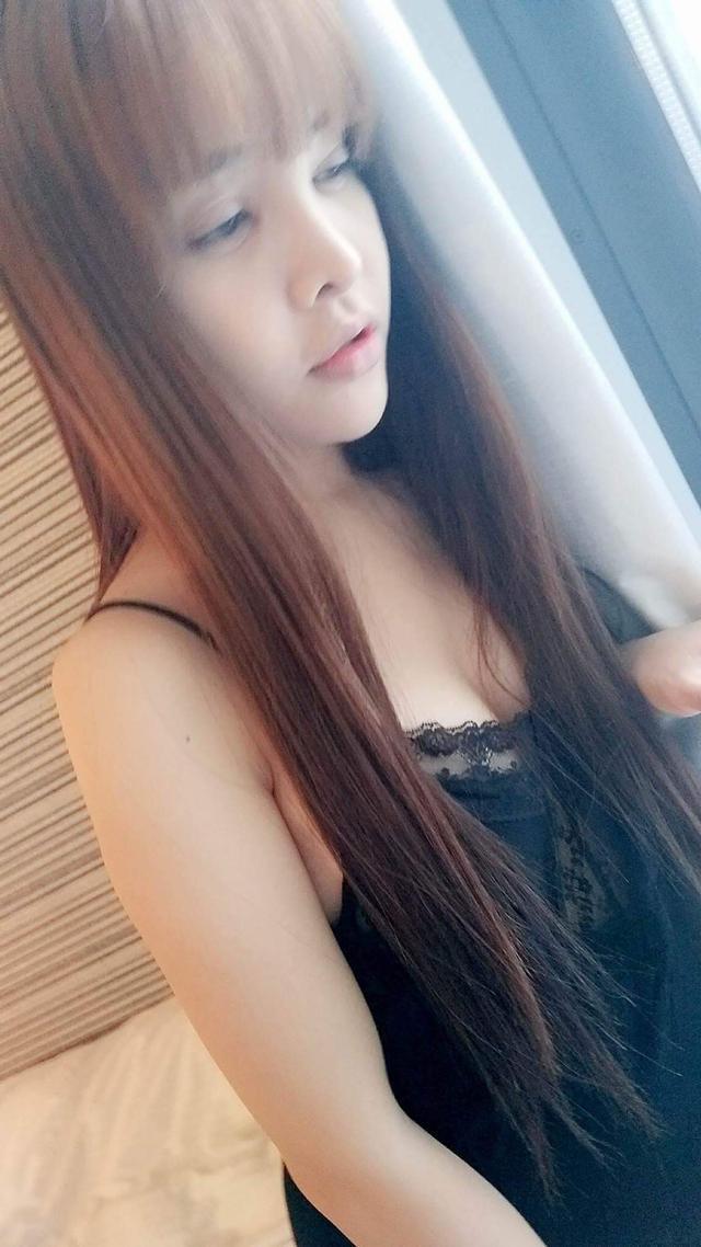 Xiaoxi, 21, Edmonton - Canada, Private escort