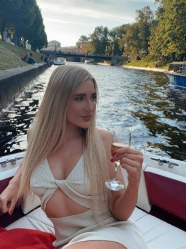 Selvanur, 27, Florence - Italy, Vip escort