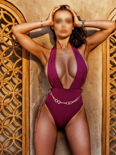 Escort Weiqun,Gettingen first time in town gorgeous party girl